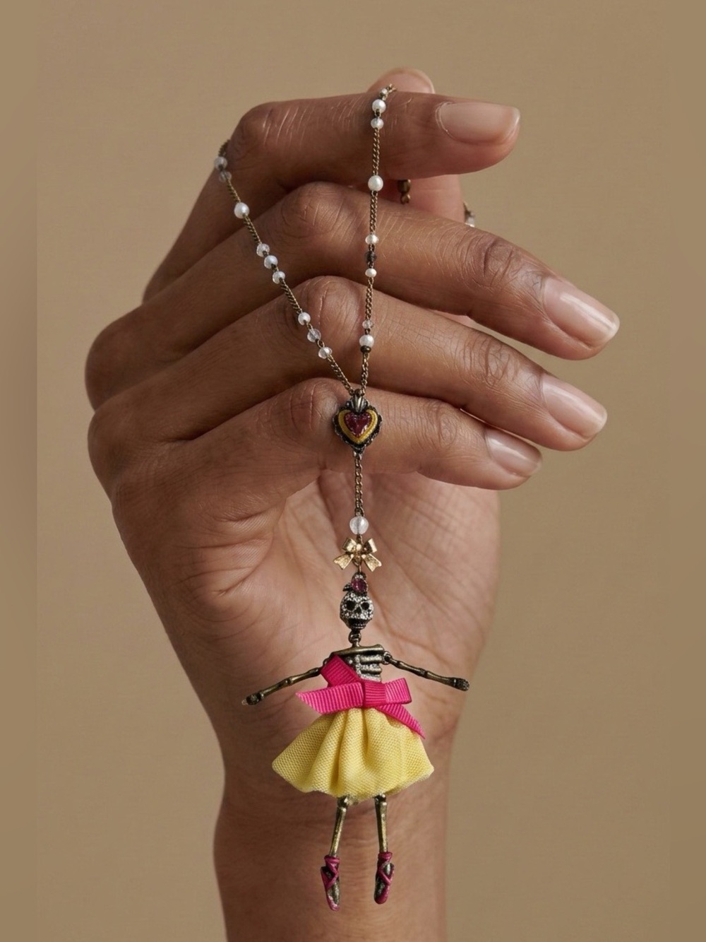 Betsey Johnson Skull Doll Pendant Necklace Pink Yellow Dress‎ Crystal Chain